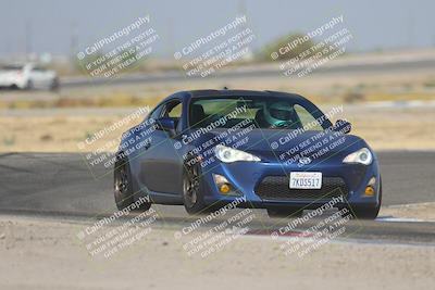 media/Sep-20-2025-Extreme Speed (Sat) [[1fcc23683c]]/Orange (Mid Intermediate)/Session 1 (Sunset)/